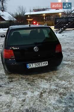 Хетчбек Volkswagen Golf 2002 в Надвірній