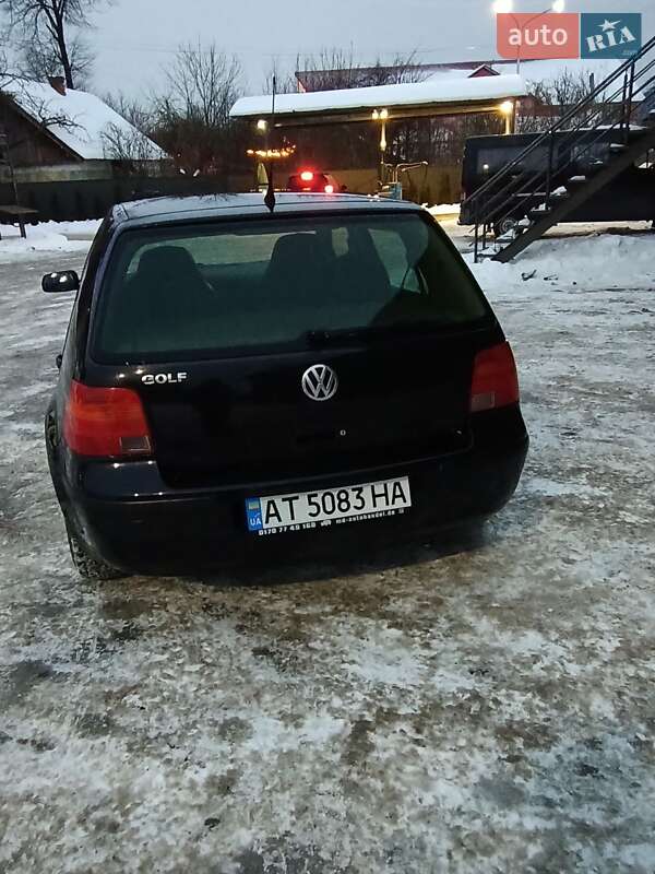 Volkswagen Golf 2002
