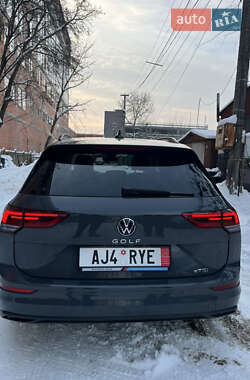Универсал Volkswagen Golf 2024 в Ужгороде