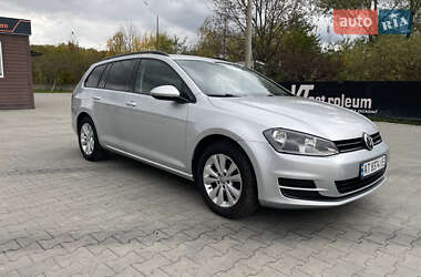 Універсал Volkswagen Golf 2014 в Калуші