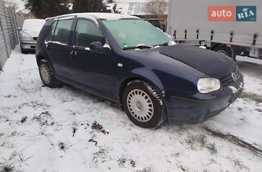 Хетчбек Volkswagen Golf 2000 в Івано-Франківську