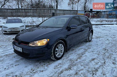 Хетчбек Volkswagen Golf 2014 в Києві