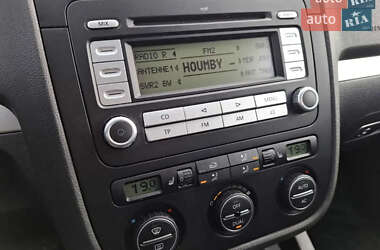 Хэтчбек Volkswagen Golf 2008 в Луцке