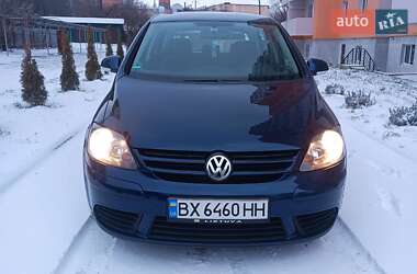 Хетчбек Volkswagen Golf 2005 в Хмельницькому