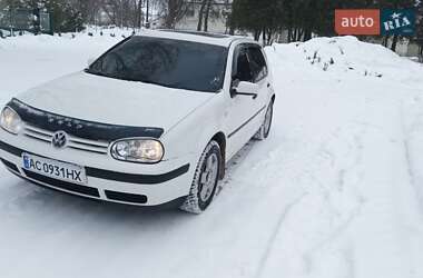 Хетчбек Volkswagen Golf 1998 в Горохові