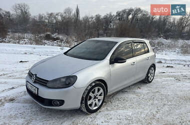Хэтчбек Volkswagen Golf 2013 в Киеве