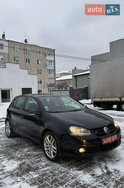 Хетчбек Volkswagen Golf 2008 в Луцьку