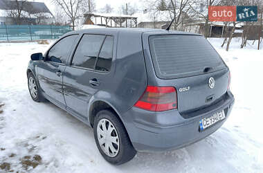 Хэтчбек Volkswagen Golf 1999 в Вижнице