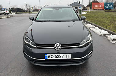 Универсал Volkswagen Golf 2017 в Берегово