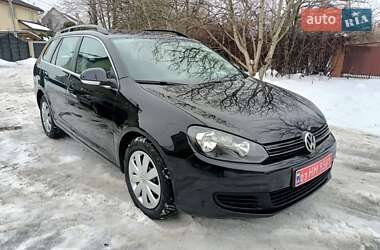 Универсал Volkswagen Golf 2011 в Луцке