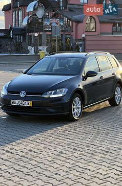 Универсал Volkswagen Golf 2019 в Дрогобыче