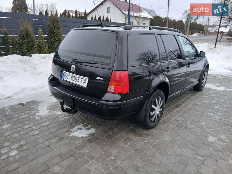 Volkswagen Golf 2000