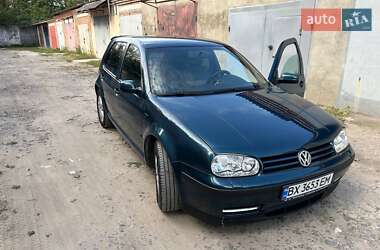 Хэтчбек Volkswagen Golf 2002 в Хмельницком