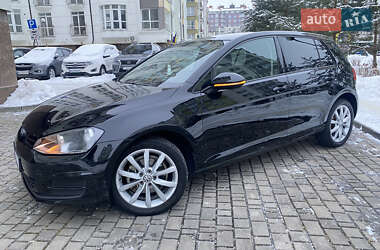 Хэтчбек Volkswagen Golf 2014 в Ивано-Франковске