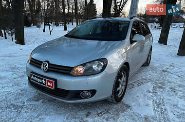 Универсал Volkswagen Golf 2012 в Киеве
