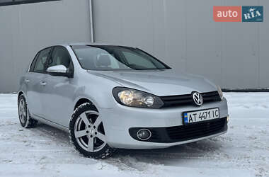 Хэтчбек Volkswagen Golf 2013 в Ивано-Франковске