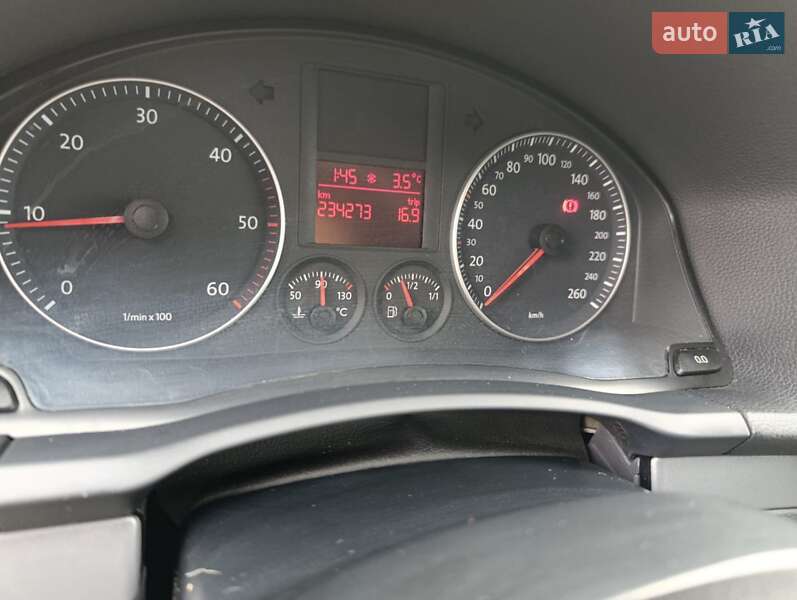 Volkswagen Golf 2009