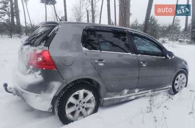 Хэтчбек Volkswagen Golf 2007 в Черкассах