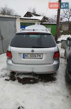 Универсал Volkswagen Golf 2011 в Львове
