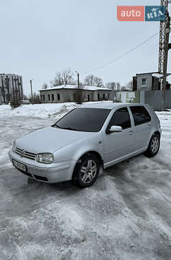 Хетчбек Volkswagen Golf 2000 в Пустомитах