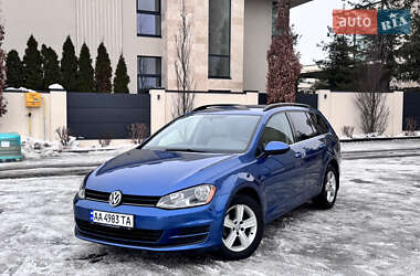 Универсал Volkswagen Golf 2015 в Львове