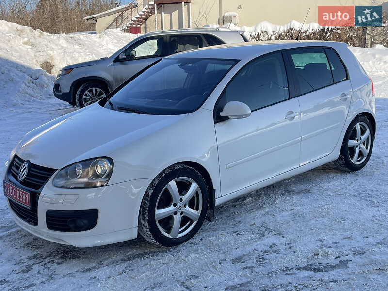 Хэтчбек Volkswagen Golf 2009 в Житомире
