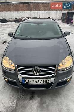 Универсал Volkswagen Golf 2008 в Черновцах