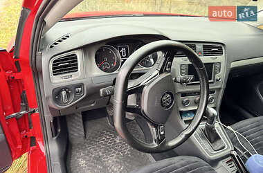 Универсал Volkswagen Golf 2015 в Днепре