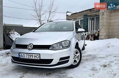 Універсал Volkswagen Golf 2014 в Сумах