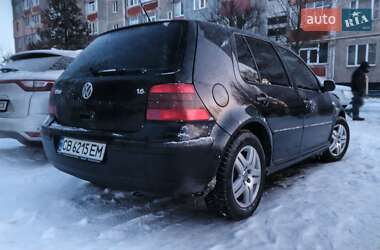 Хэтчбек Volkswagen Golf 2002 в Нежине