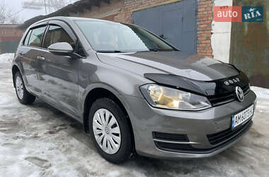 Хэтчбек Volkswagen Golf 2013 в Хмельницком