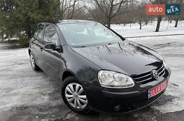 Хетчбек Volkswagen Golf 2006 в Корсунь-Шевченківському