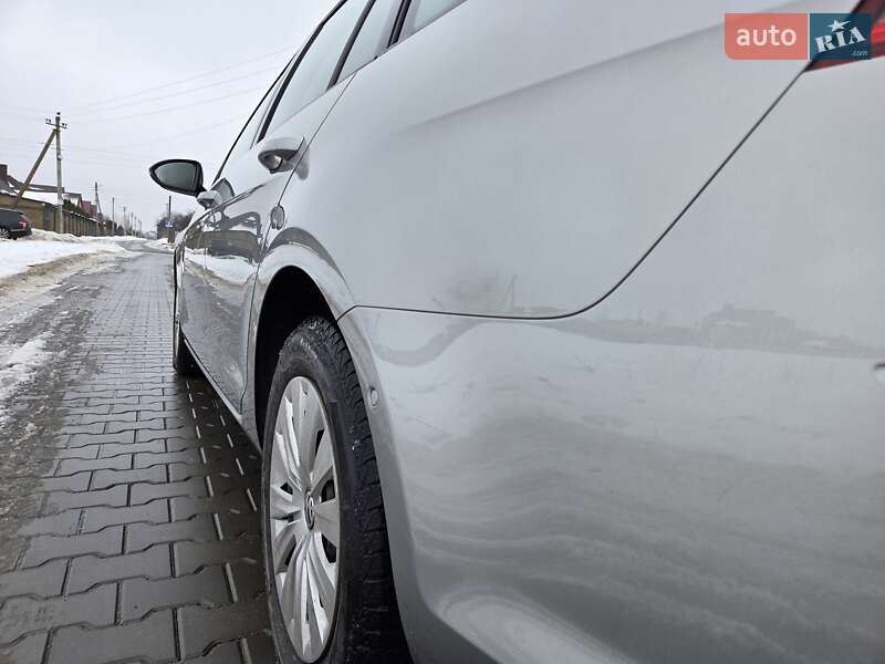 Универсал Volkswagen Golf 2015 в Луцке