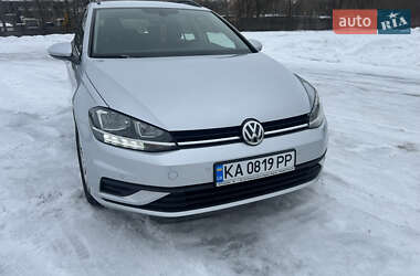 Універсал Volkswagen Golf 2018 в Києві