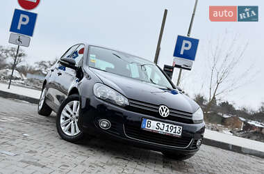 Хэтчбек Volkswagen Golf 2012 в Владимире