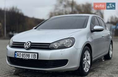 Хэтчбек Volkswagen Golf 2009 в Мукачево