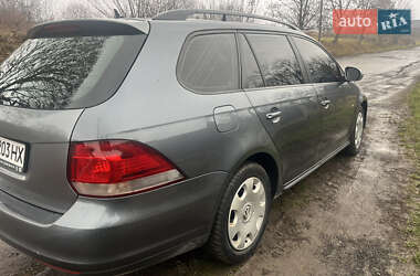 Универсал Volkswagen Golf 2009 в Ужгороде