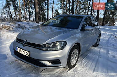 Хэтчбек Volkswagen Golf 2018 в Черкассах