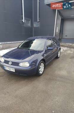Хетчбек Volkswagen Golf 2000 в Стрию