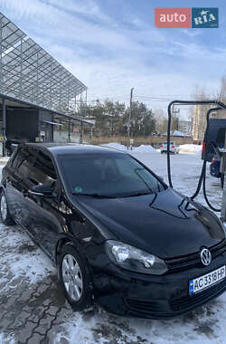 Хэтчбек Volkswagen Golf 2008 в Луцке
