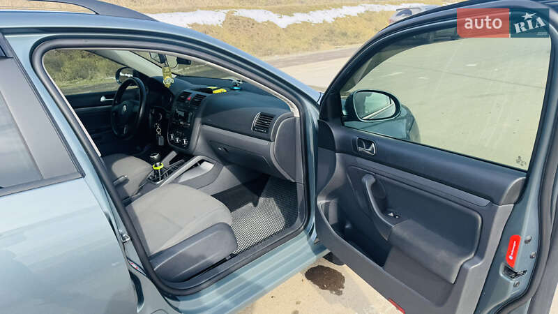 Универсал Volkswagen Golf 2007 в Василькове