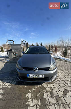 Универсал Volkswagen Golf 2015 в Яворове