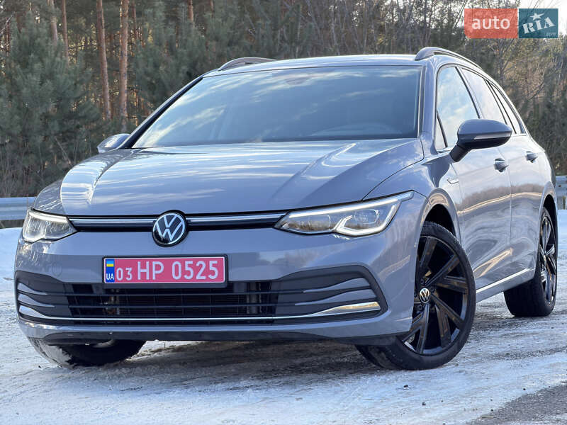 Volkswagen Golf 2022