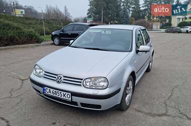 Хетчбек Volkswagen Golf 1999 в Умані
