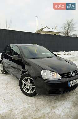 Хэтчбек Volkswagen Golf 2006 в Киеве