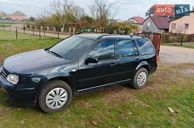 Универсал Volkswagen Golf 2000 в Львове