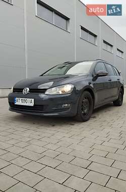 Универсал Volkswagen Golf 2014 в Ивано-Франковске