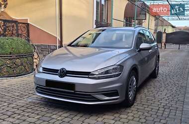 Универсал Volkswagen Golf 2019 в Мукачево