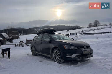 Универсал Volkswagen Golf 2016 в Житомире