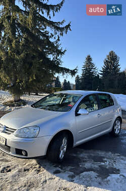 Хетчбек Volkswagen Golf 2008 в Бучачі